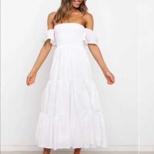 Petal & Pup Dobson Dress NWOT